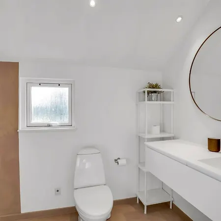 Semesterbostad Srebrenka - 900m From The Sea By Interhome *