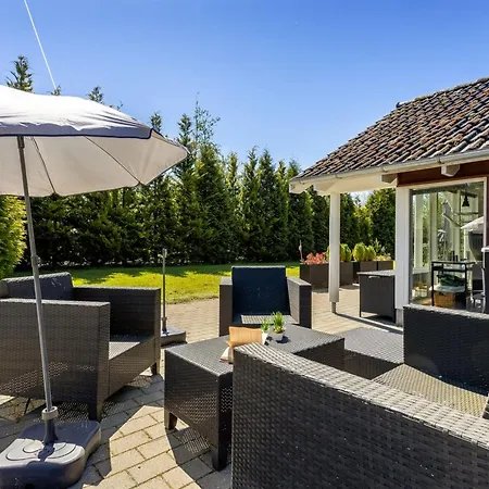 Semesterbostad Srebrenka - 900m From The Sea By Interhome